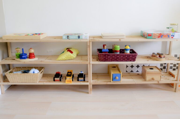 Comment créer un meuble de géographie Montessori soi-même ?