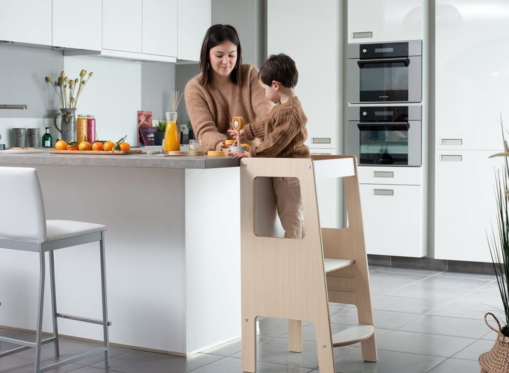 Comment choisir le meuble de cuisine Montessori idéal ?